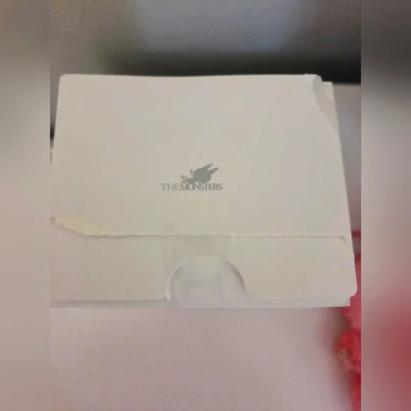 Labubu "Big Into Energy" Open Box - LOVE - Picture 5 of 14